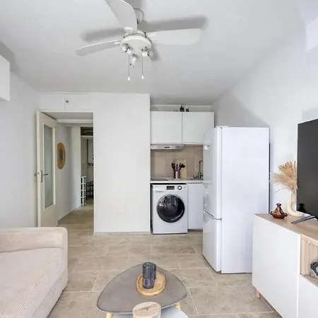 Apartament T2 Cosy , A Pied, Clim Et Parking Bandol