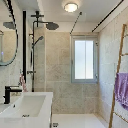 T2 Cosy , A Pied, Clim Et Parking Bandol